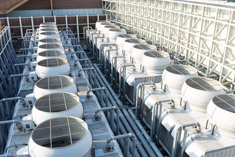 Complete Guide to Voltas Industrial Chiller Equipment for Process Cooling and Operational Efficiency