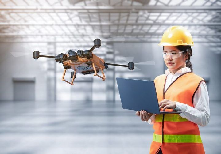 Advanced Drone Technology Guide: Industrial Applications and Smart Solutions Overview